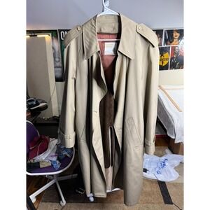 London Fog Men's Tan Classic Double Breasted Trench Coat Liner Size 44 Reg